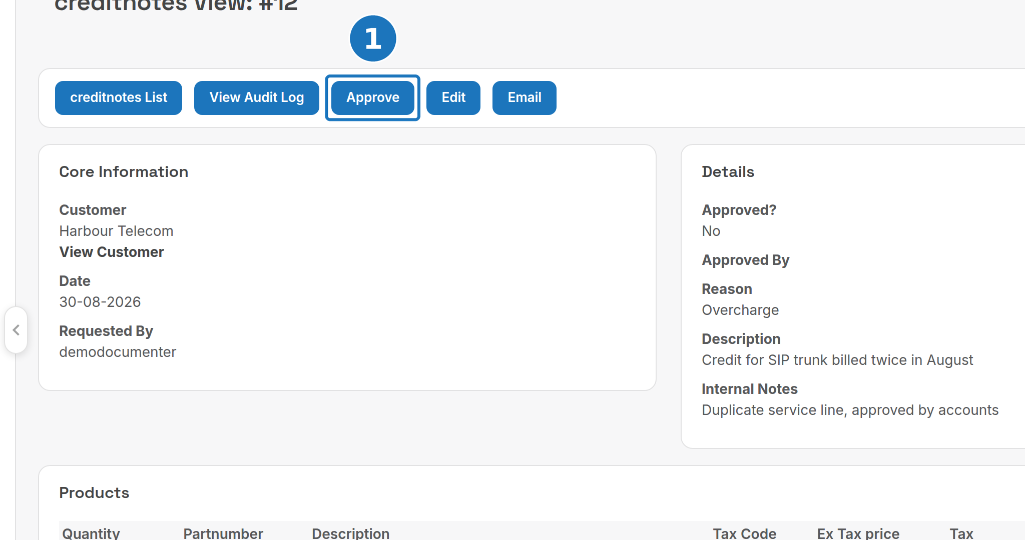 Credit note view with the Approve button